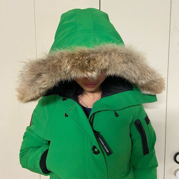Canada Goose Montecelo Parka- Jade Green - Picture 2 of 16
